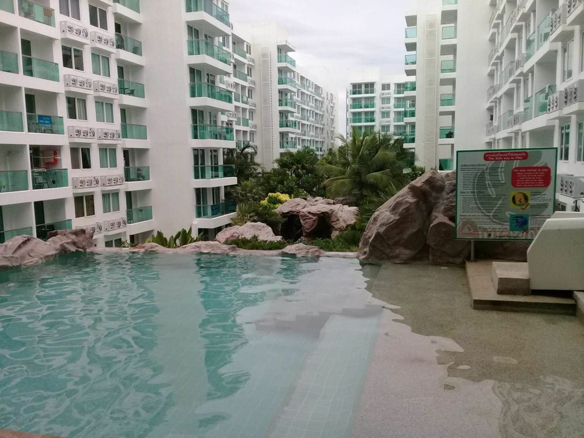 Amazon Residence Condo By Wannapa Ban Nong Tabaek Exterior foto
